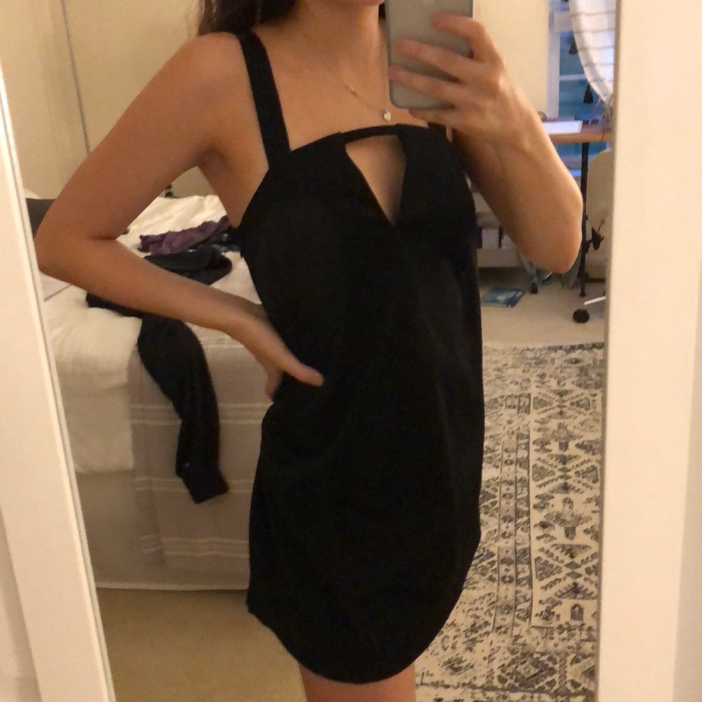 Tobi Cutout Black Shift Dress